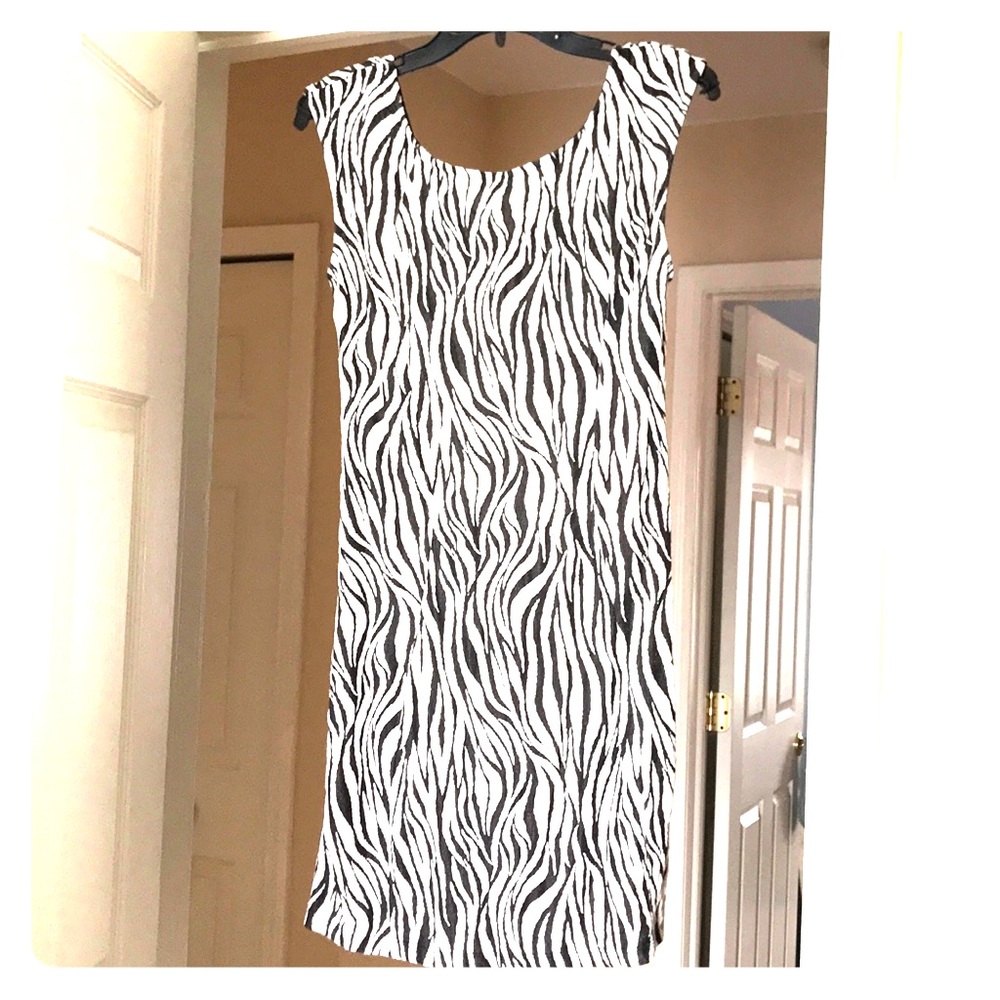 NWOT Large Zebra Bodycon Dress
